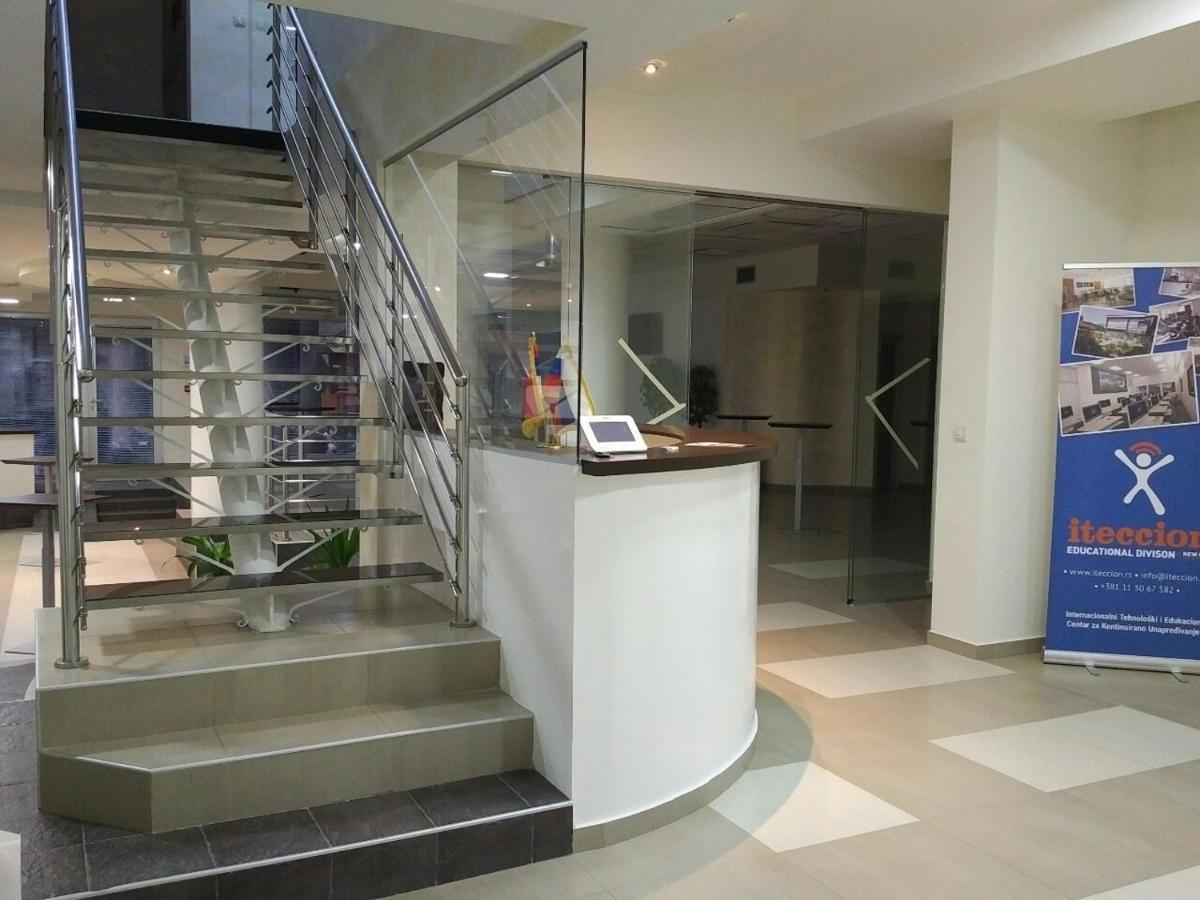 Каштел Pancevo Hotel Kültér fotó