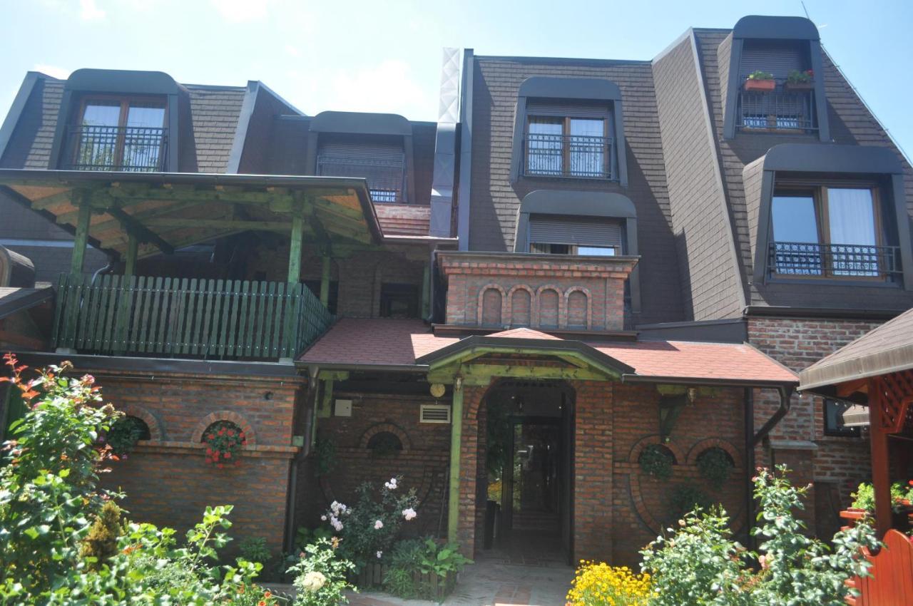 Каштел Pancevo Hotel Kültér fotó