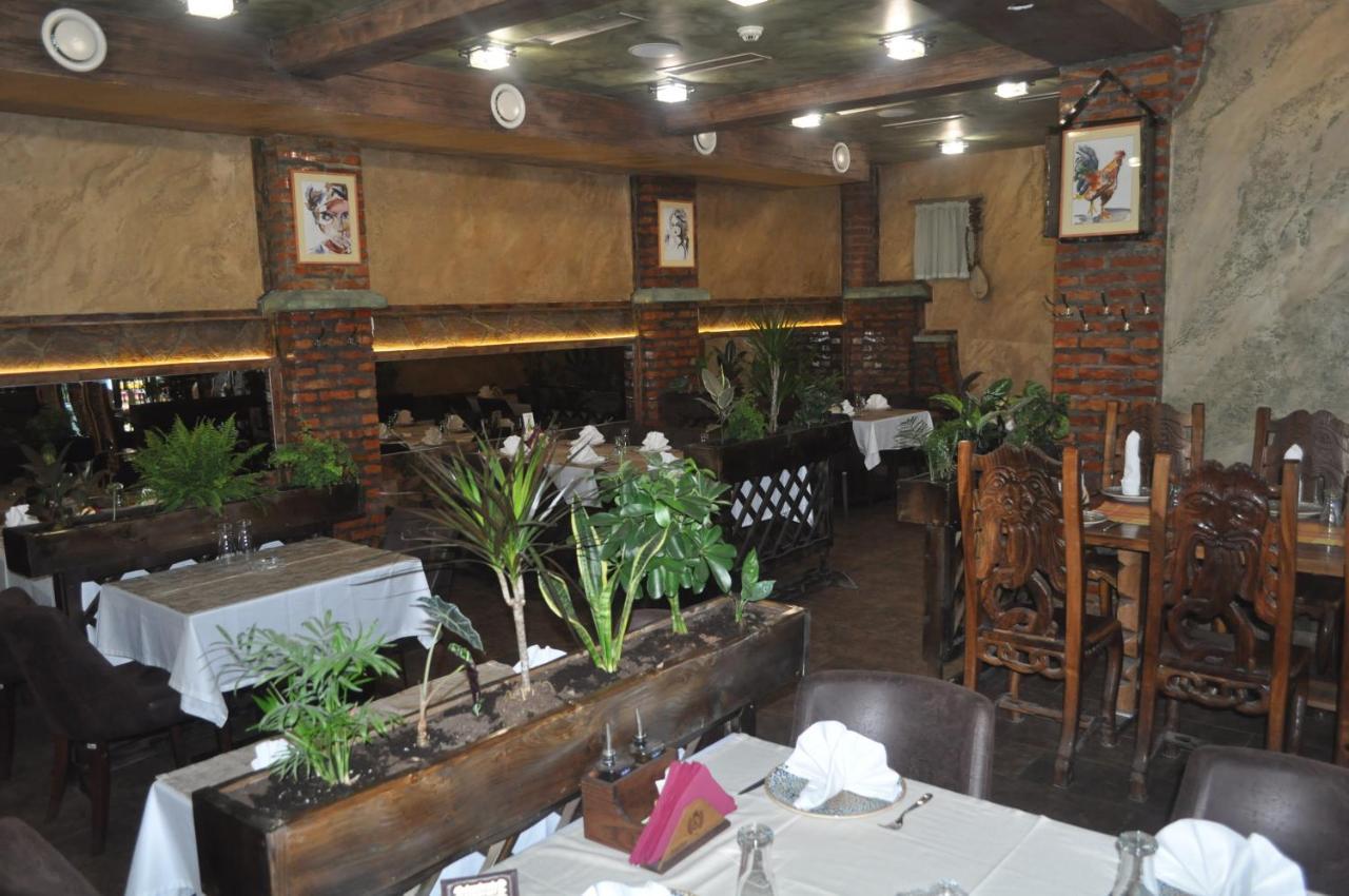 Каштел Pancevo Hotel Kültér fotó