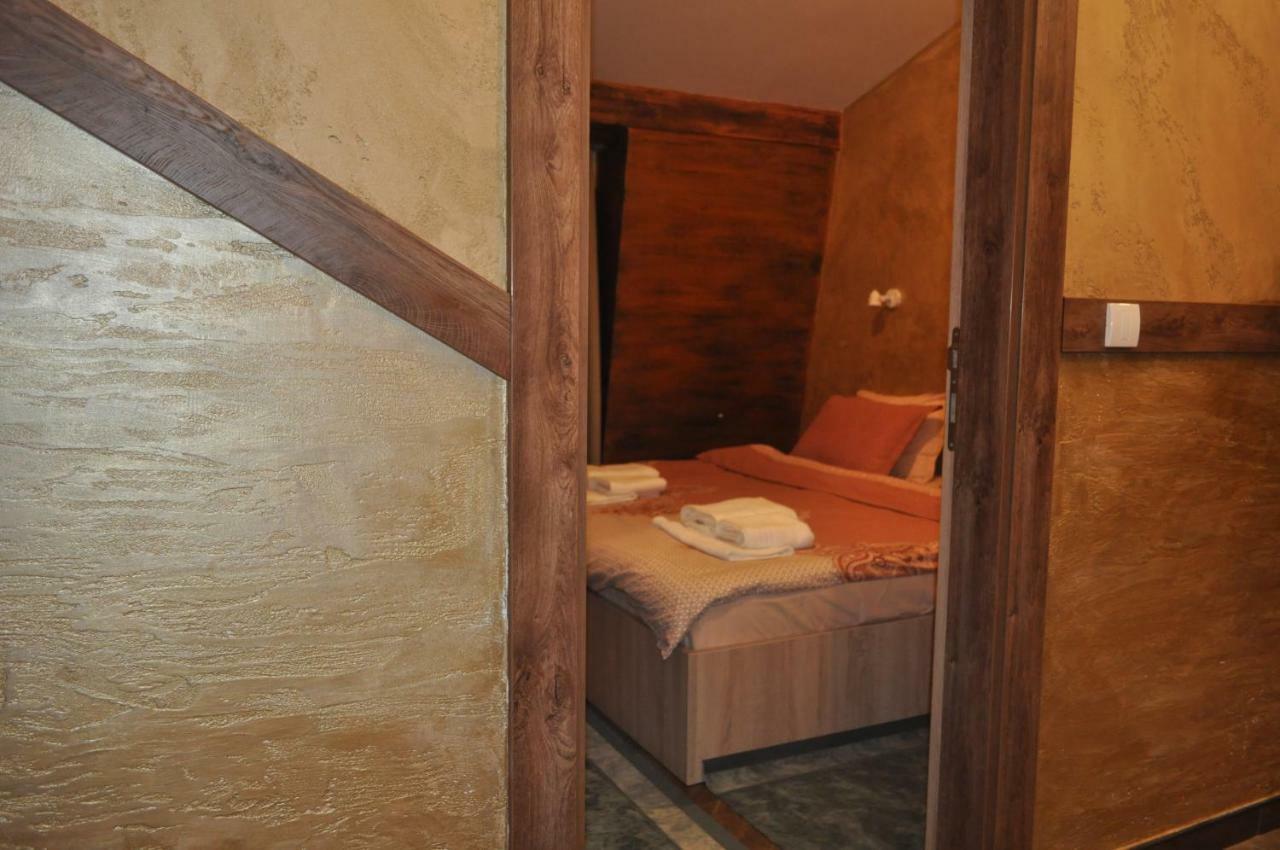 Каштел Pancevo Hotel Kültér fotó