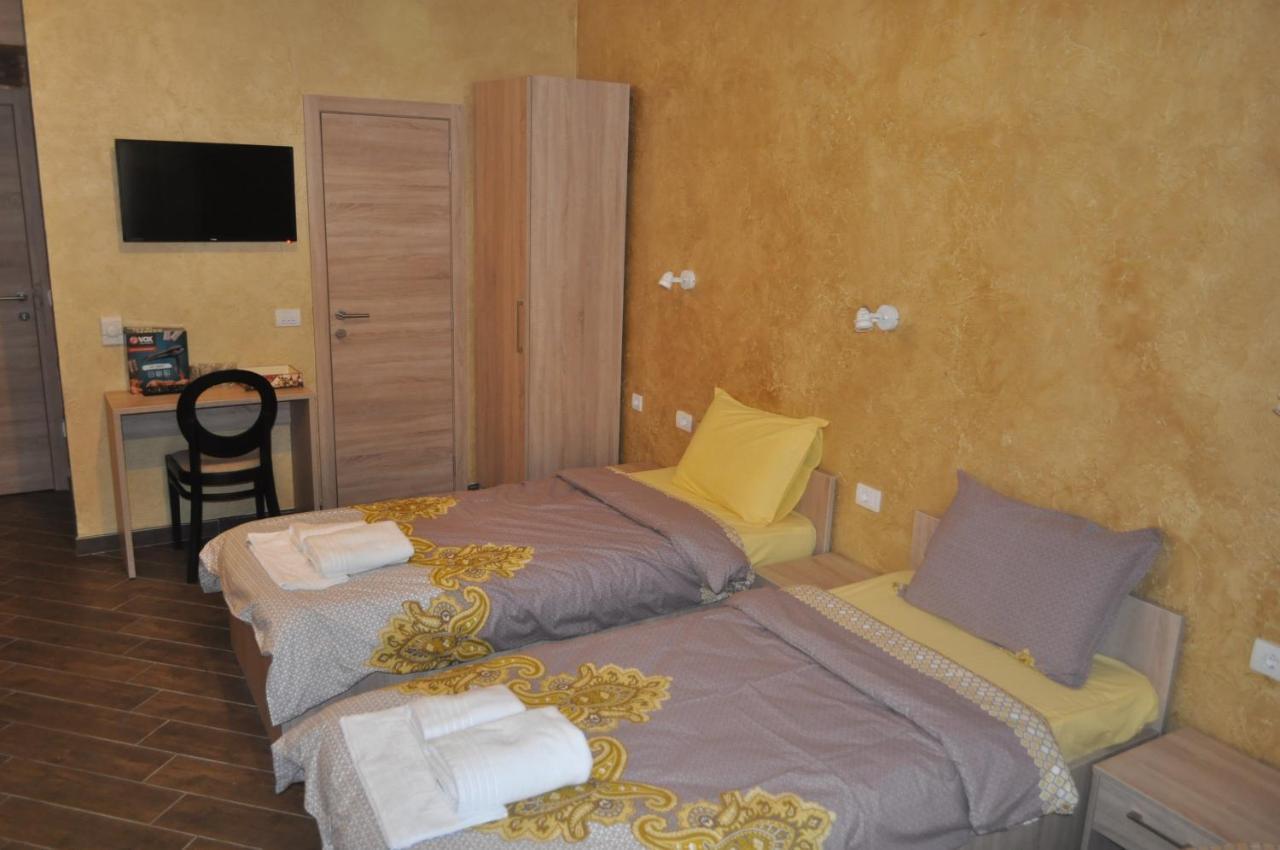 Каштел Pancevo Hotel Kültér fotó