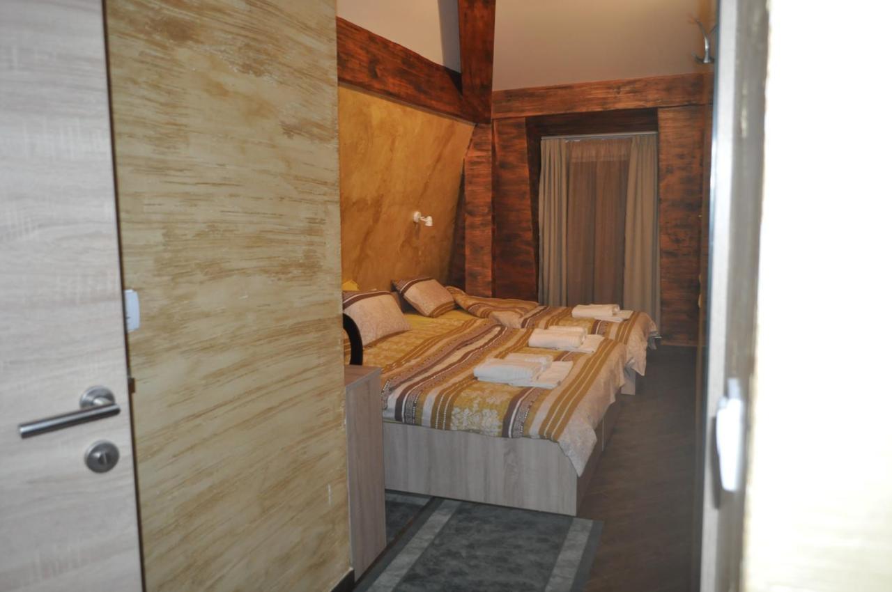 Каштел Pancevo Hotel Kültér fotó